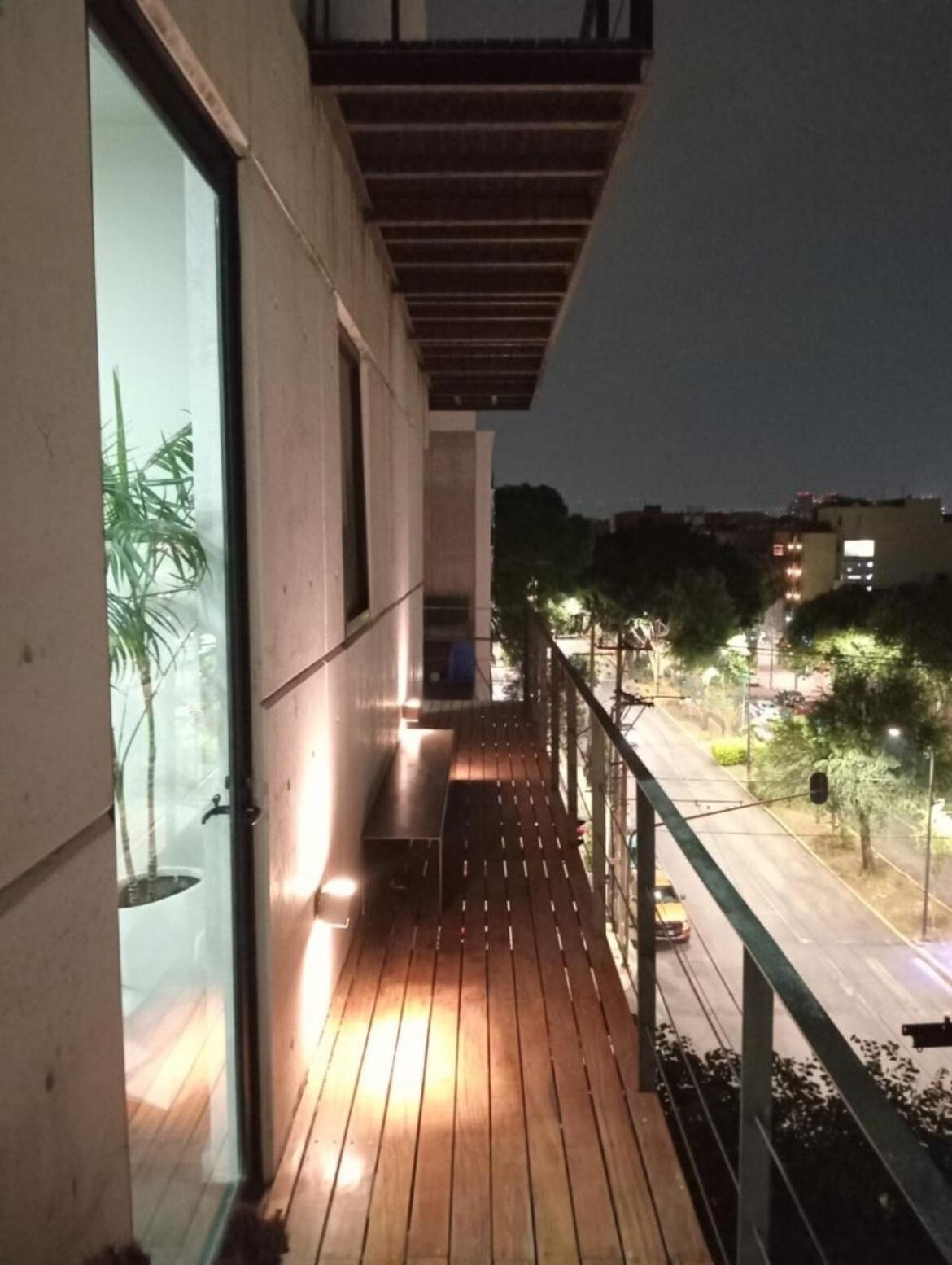With Balcony In The Heart Of The Mexico City