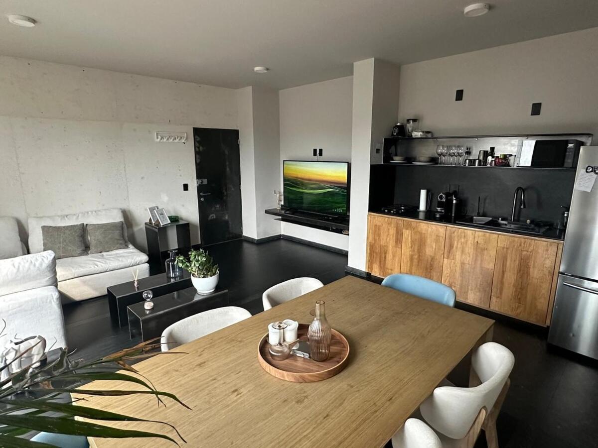 Apartment With Balcony In The Heart Of The