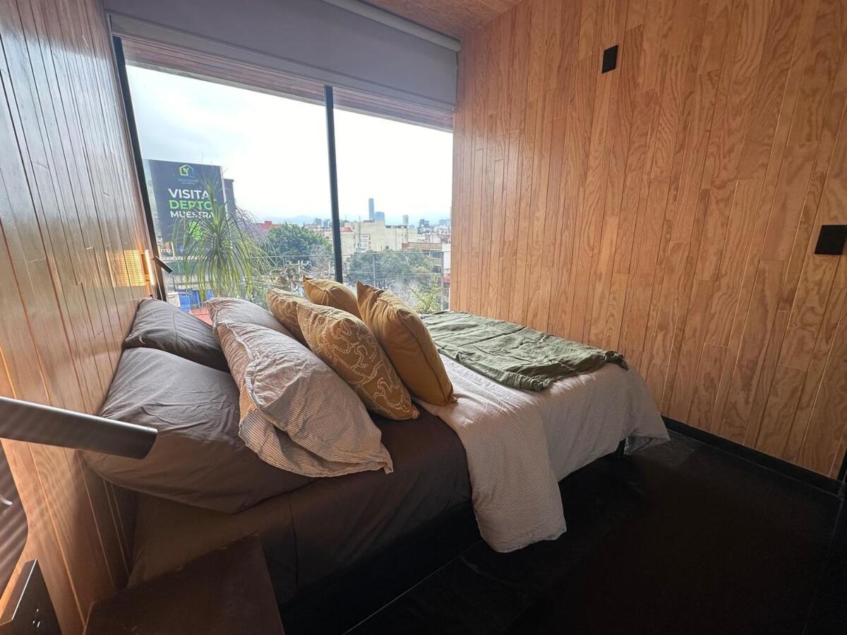 With Balcony In The Heart Of The Apartment *